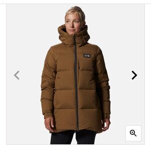Mountain Hardware Nevadan down coat